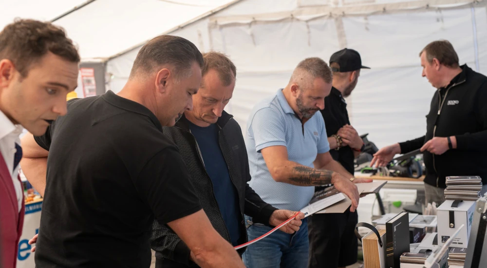 TWV0YWxtZXggMjAyNSBUcmVuZHkgaSBJbm5vd2FjamU= - Metalmex - 16 - 3