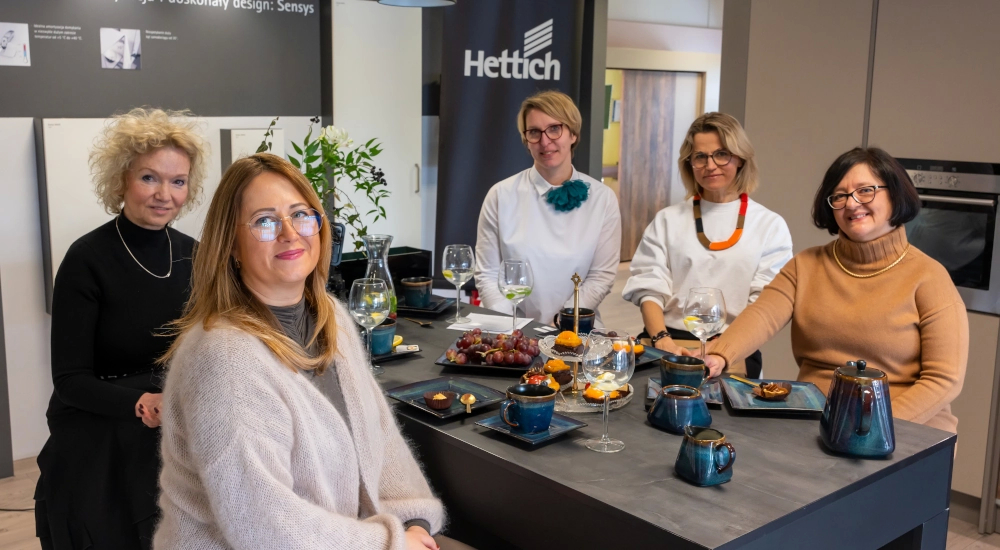 WiBtacWCb8WbY2kgZG8gbWVibGkgLSBLb2JpZXR5IHcgbWVibGFyc3R3aWU= - M